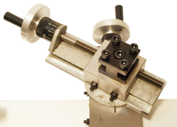 Soustruh FD 150/E